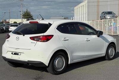 2020 Mazda 2 - Thumbnail