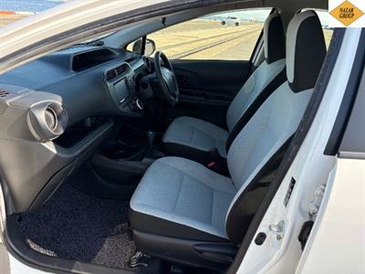 2018 Toyota Aqua - Thumbnail