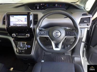 2021 Nissan Serena - Thumbnail