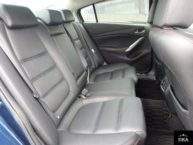 2014 Mazda Atenza