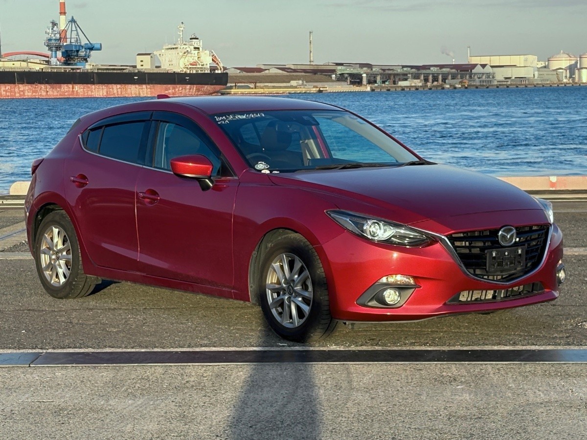 2014 Mazda Axela