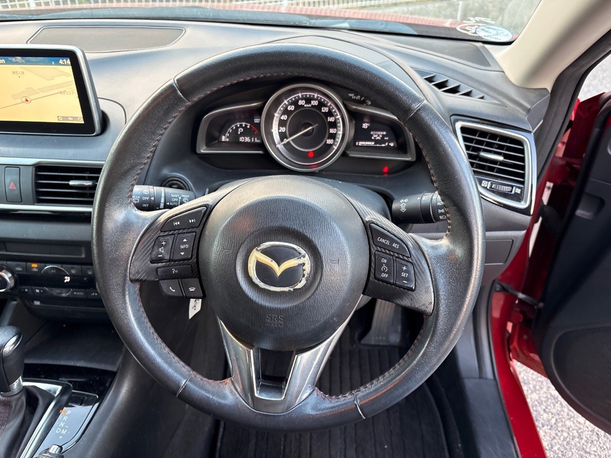 2014 Mazda Axela
