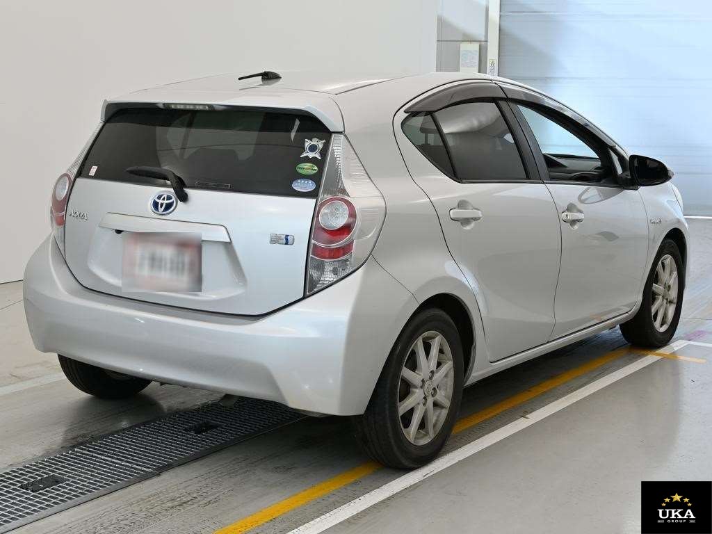 2013 Toyota Aqua