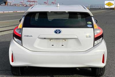 2020 Toyota Aqua - Thumbnail