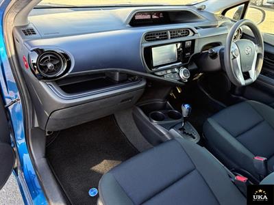 2016 Toyota Aqua - Thumbnail