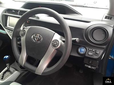 2012 Toyota Aqua - Thumbnail