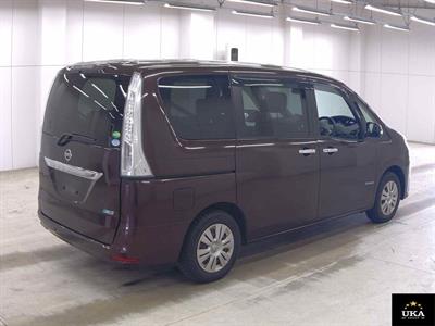 2015 Nissan Serena - Thumbnail