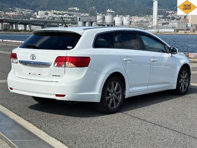 2012 Toyota Avensis - Thumbnail