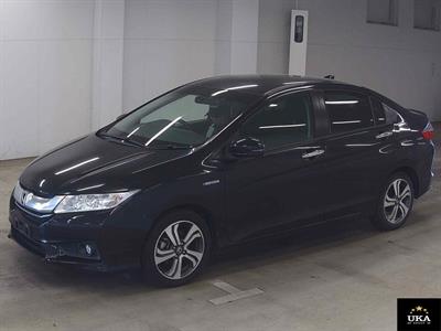 2015 Honda Grace - Thumbnail