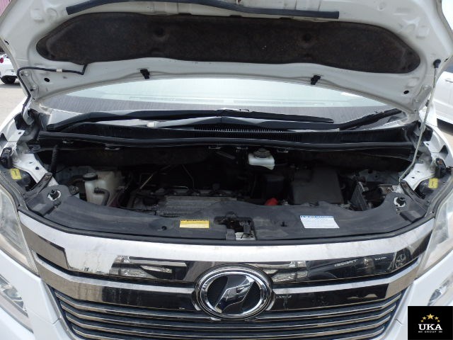 2013 Toyota Vellfire