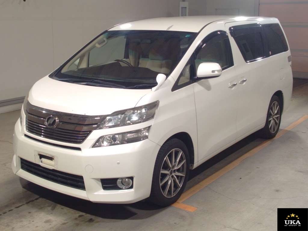 2013 Toyota Vellfire