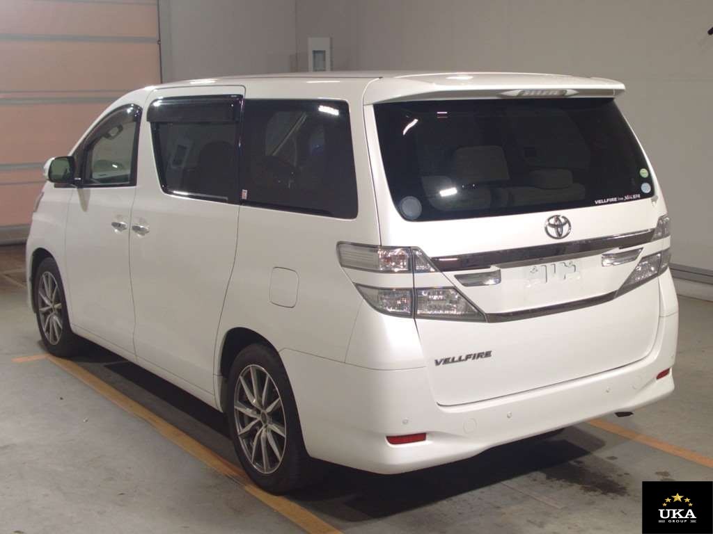 2013 Toyota Vellfire