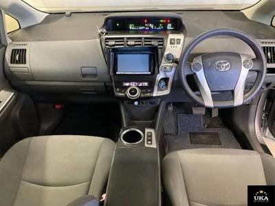2014 Toyota Prius - Thumbnail