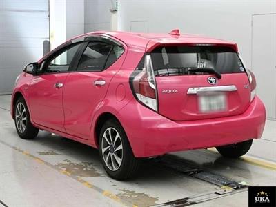 2016 Toyota Aqua - Thumbnail