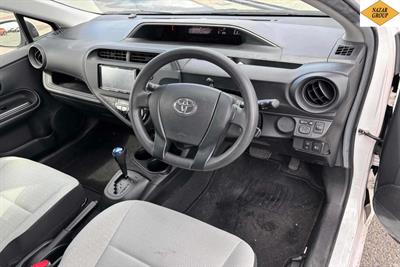 2018 Toyota Aqua - Thumbnail
