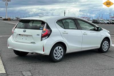 2018 Toyota Aqua - Thumbnail