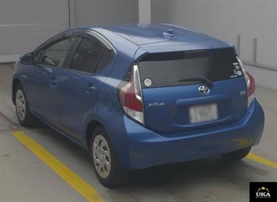 2016 Toyota Aqua - Thumbnail