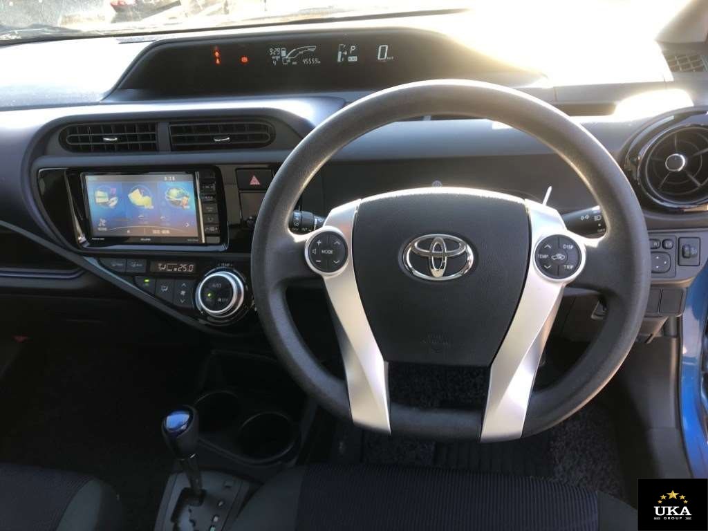 2016 Toyota Aqua