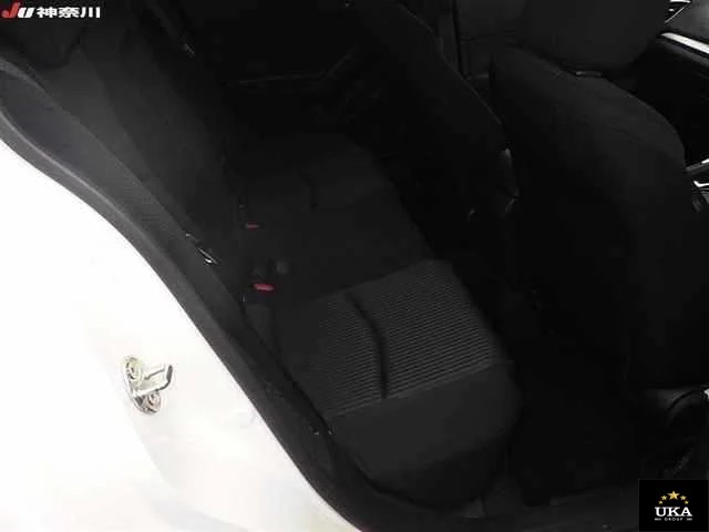 2013 Mazda Axela