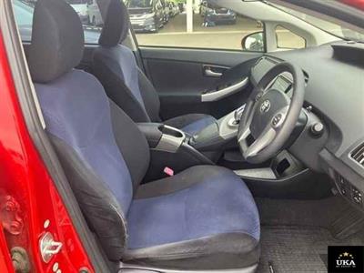 2013 Toyota Prius - Thumbnail