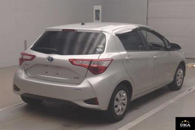 2019 Toyota Vitz - Thumbnail