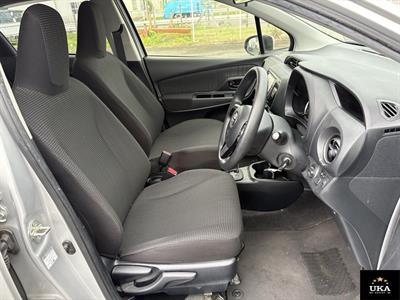 2019 Toyota Vitz - Thumbnail