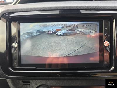 2017 Toyota Vitz - Thumbnail