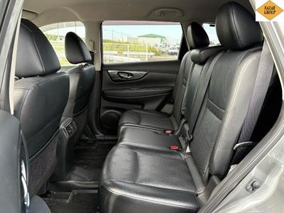 2017 Nissan X-Trail - Thumbnail