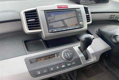 2012 Honda Freed - Thumbnail