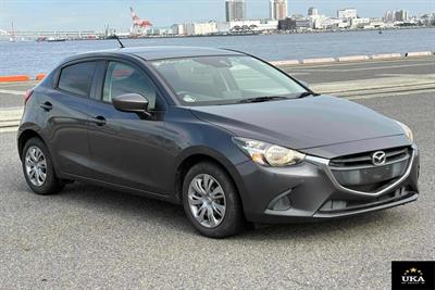 2016 Mazda Demio