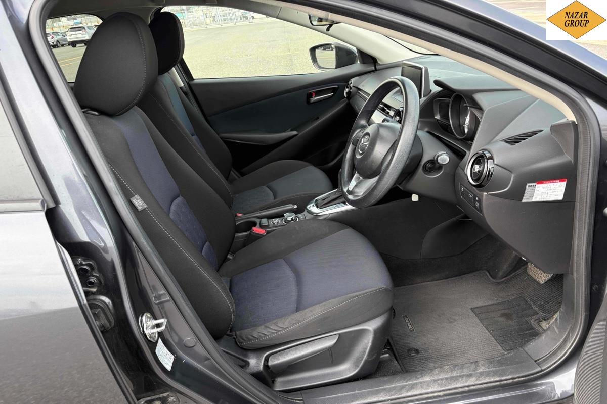 2016 Mazda Demio