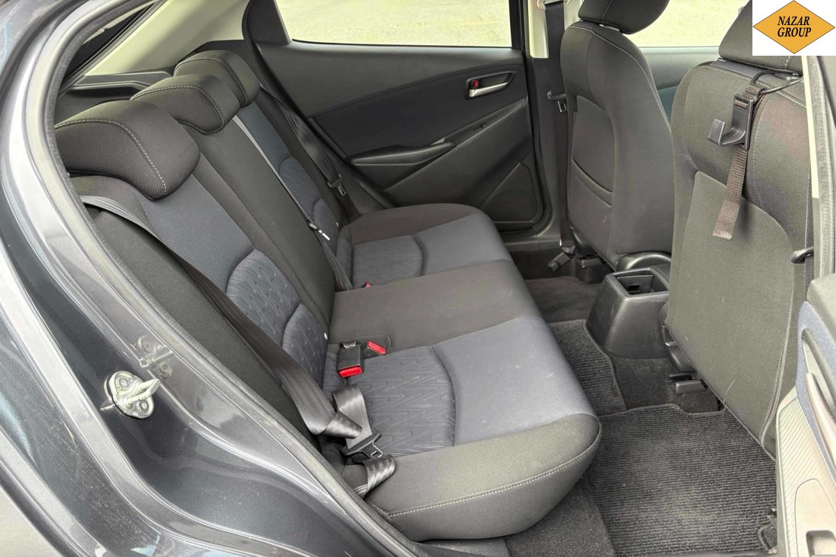 2016 Mazda Demio