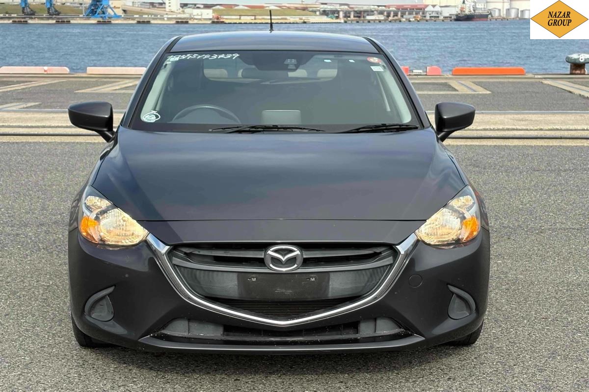 2016 Mazda Demio