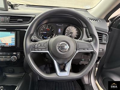 2017 Nissan X-Trail - Thumbnail