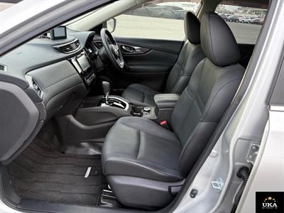 2017 Nissan X-Trail - Thumbnail