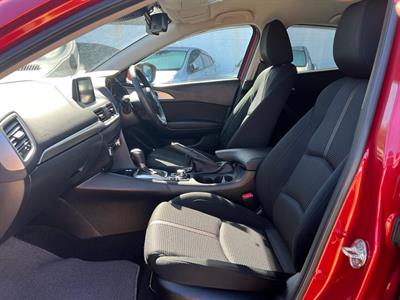 2017 Mazda Axela - Thumbnail