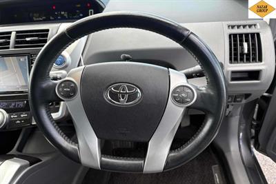 2013 Toyota Prius - Thumbnail