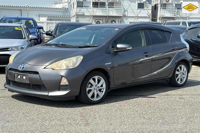 2012 Toyota Aqua - Thumbnail