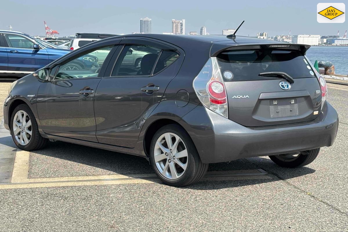 2012 Toyota Aqua