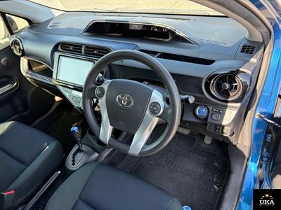 2016 Toyota Aqua - Thumbnail