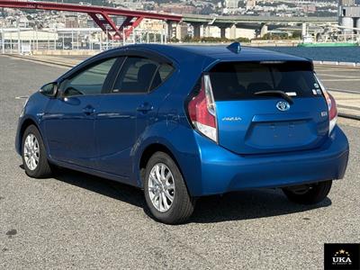 2016 Toyota Aqua - Thumbnail
