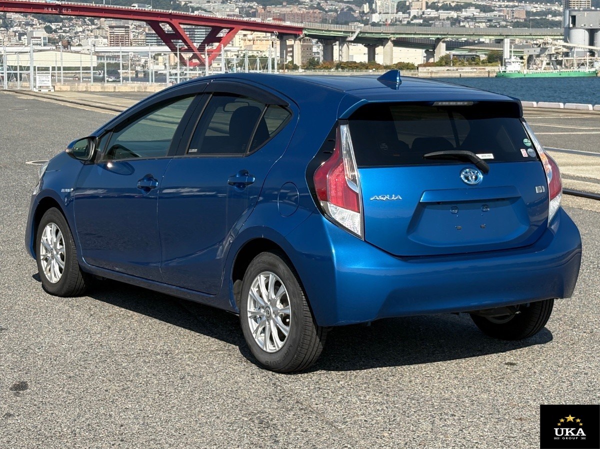 2016 Toyota Aqua