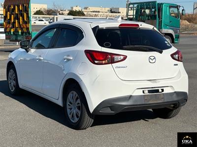2017 Mazda Demio - Thumbnail