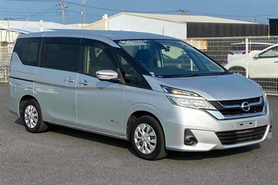 2017 Nissan Serena