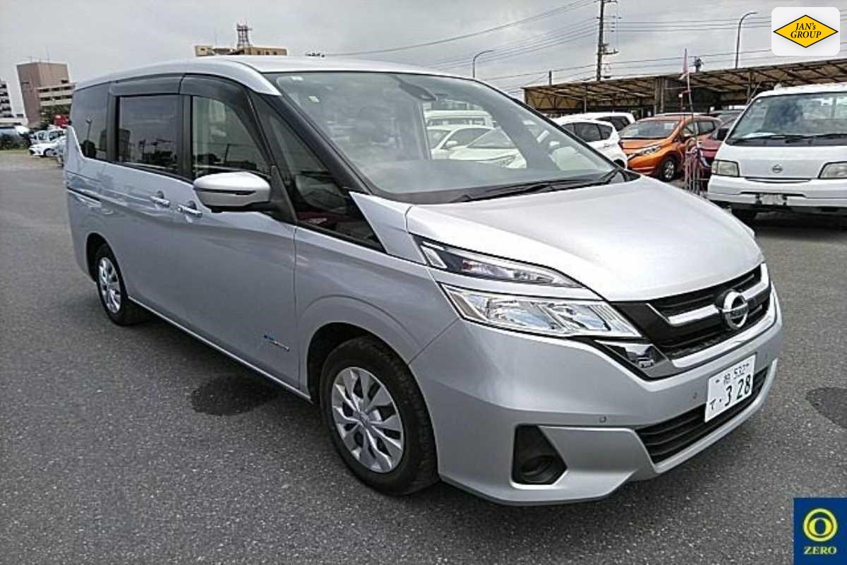 2017 Nissan Serena