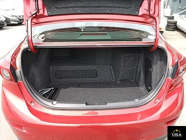 2015 Mazda Axela