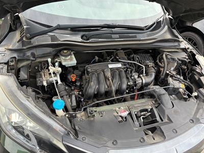 2014 Honda Vezel - Thumbnail