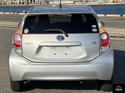 2013 Toyota Aqua - Thumbnail