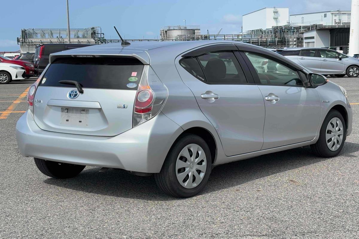 2014 Toyota Aqua