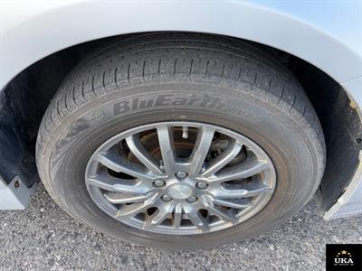 2012 Toyota Prius - Thumbnail